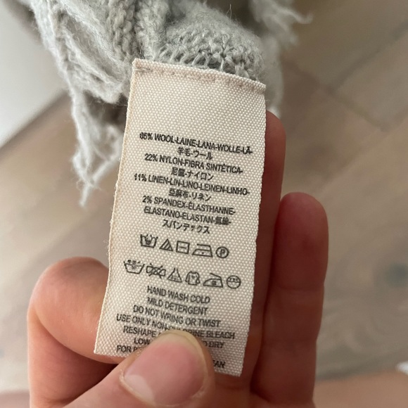 Free People sweater - Picture 3 of 5